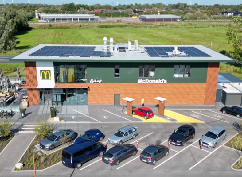 Neubau des größten McDonald's im Norden